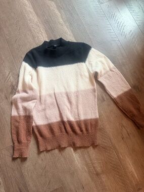 Cozy Colorblock Crewneck Sweater - Black, Cream, Tan & Brown